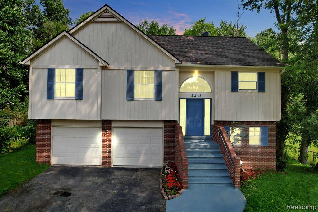 130 N HAVEN Street, Novi, MI 48377 1313
