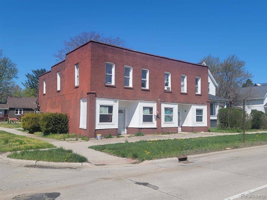 1725 10TH Street,  Port Huron,  MI 48060 6204