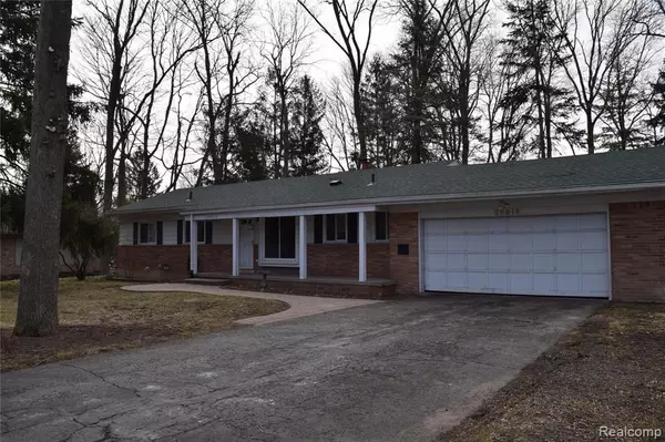 28519 GREEN WILLOW Street, Farmington Hills, MI 48331 2787