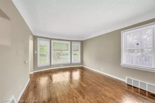 Detroit, MI 48228 1452,9583 STAHELIN Avenue