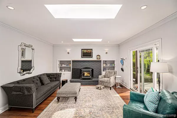 Brighton, MI 48116,6457 Grand Circle Drive