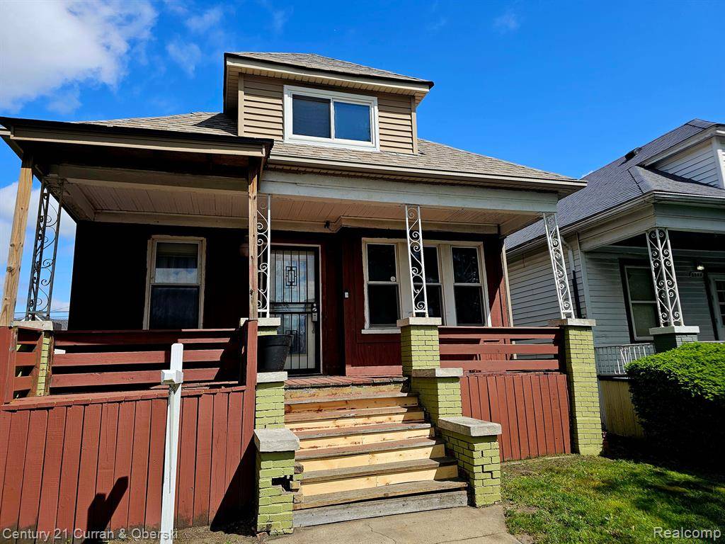 3951 COMMOR Street, Hamtramck, MI 48212 4143
