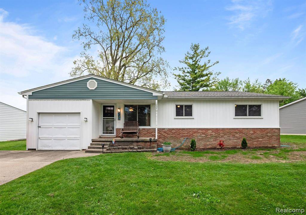 1837 HENBERT Road, West Bloomfield, MI 48324 1029