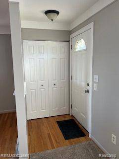 Madison Heights, MI 48071 2088,30424 LONGFELLOW Avenue