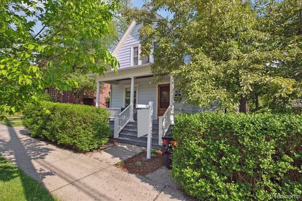 Ann Arbor, MI 48103 4924,314 W MADISON Street