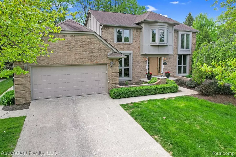 1663 TACOMA Drive, Rochester Hills, MI 48306 3669