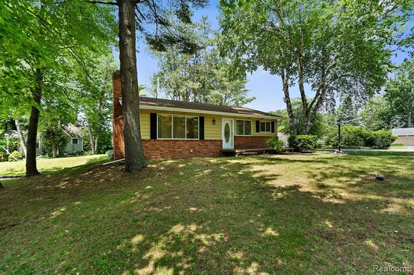 Lexington, MI 48450 8804,7400 WILLOW