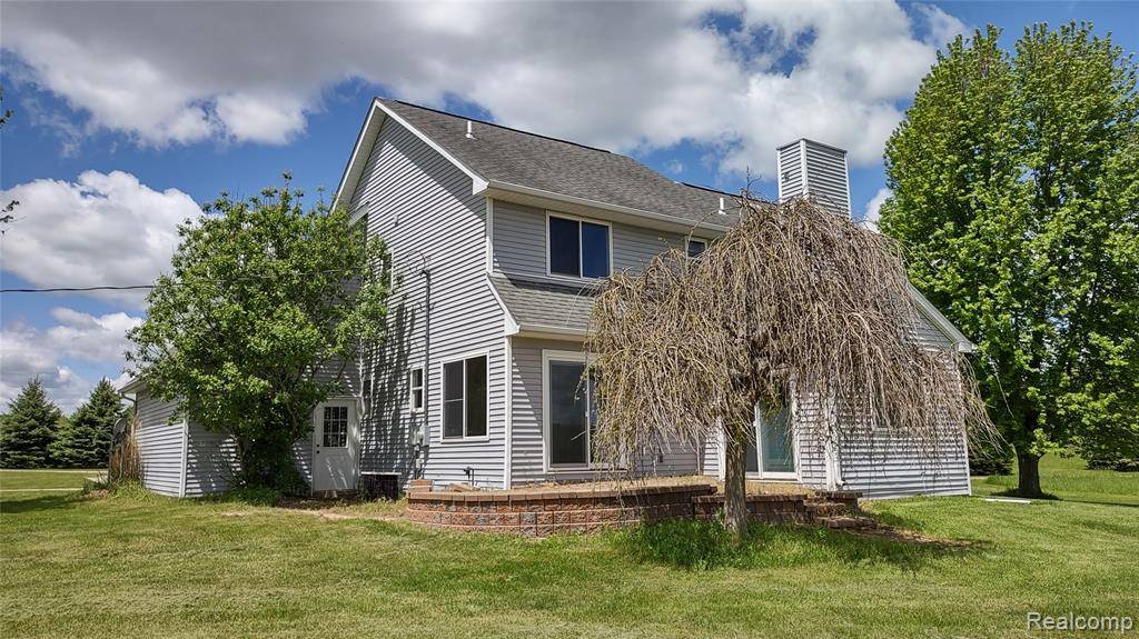 2920 OAK GROVE Road, North Branch, MI 48461 8875