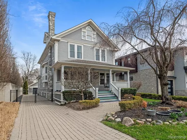 731 S BATES Street, Birmingham, MI 48009 1955