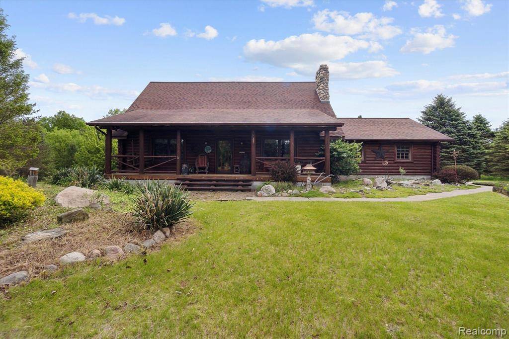 Davison, MI 48423 9305,5114 N OAK Road