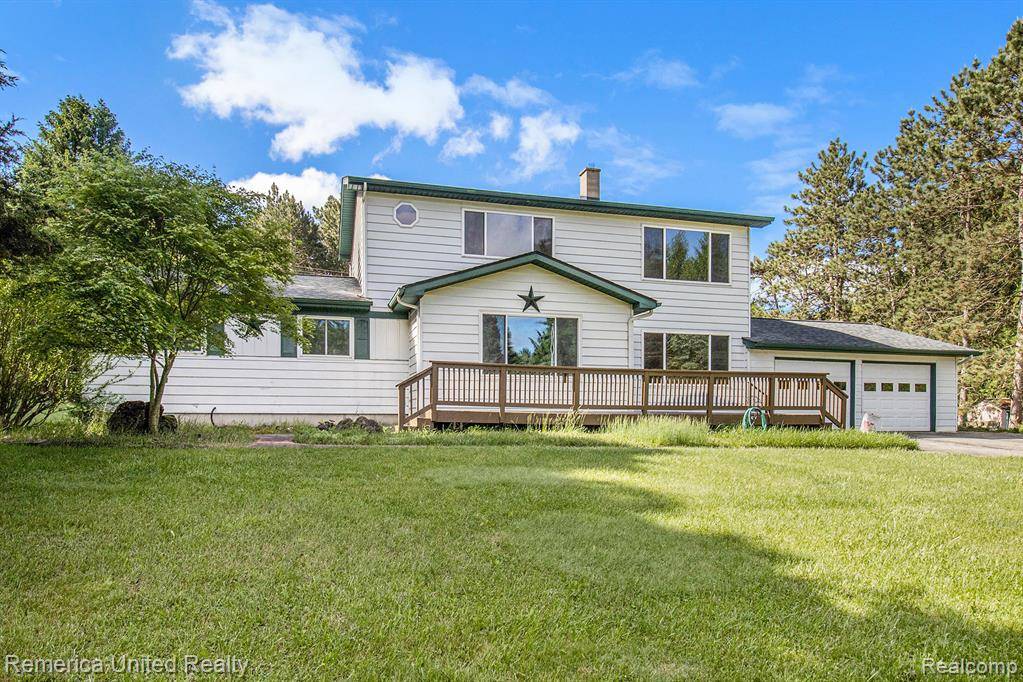 Pinckney, MI 48169 8636,400 E SCHAFER Road