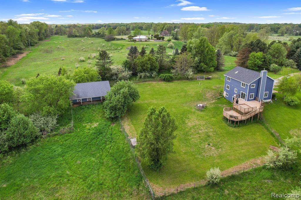 Gregory, MI 48137 9448,19101 Weller Road