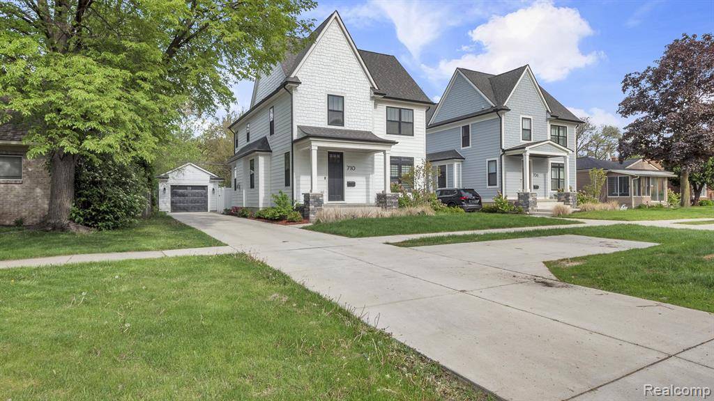 710 N CAMPBELL Road, Royal Oak, MI 48067 2161