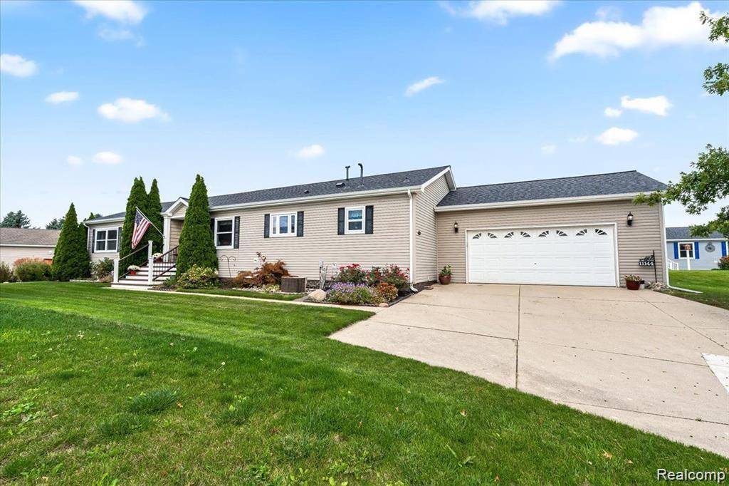 11811 WILLOWAY, South Lyon, MI 48178 6652