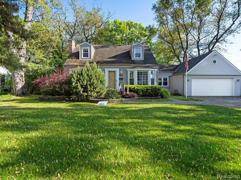 244 GLADWIN Avenue, Clawson, MI 48017 2202