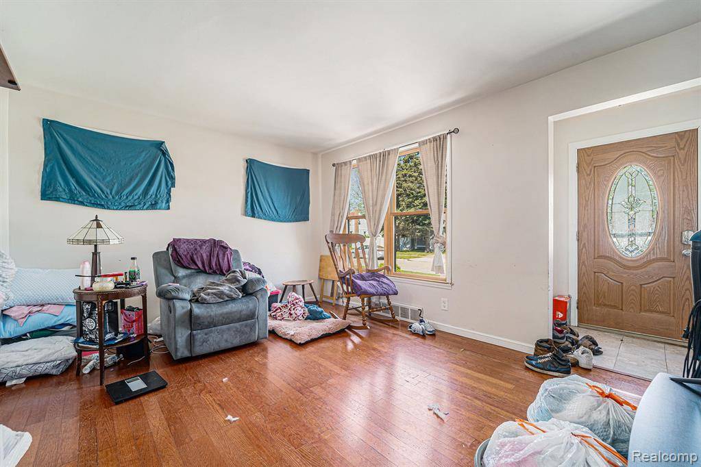 Warren, MI 48089 1730,8468 JEWETT Avenue