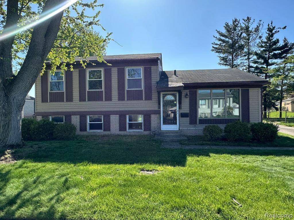 14127 MARIE Street, Livonia, MI 48154 4914