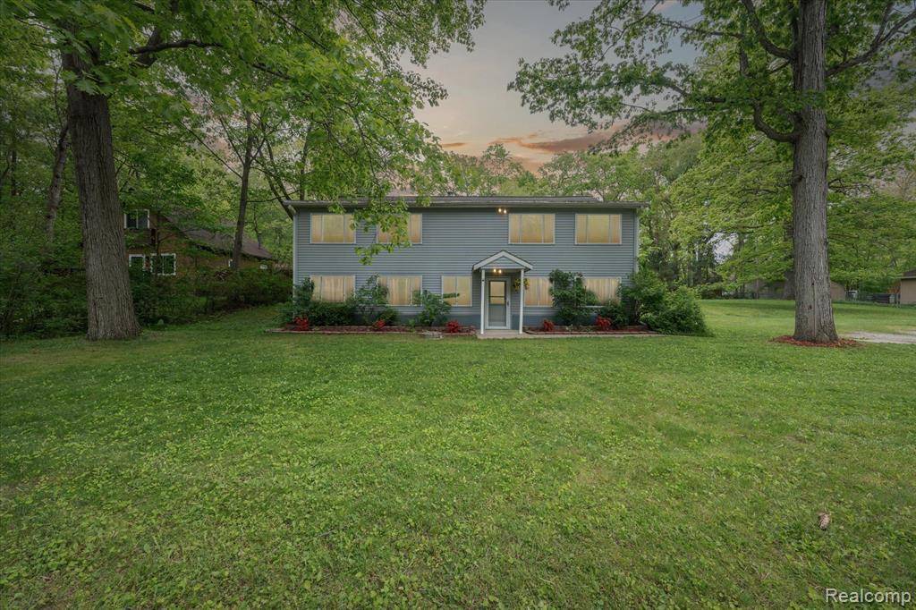 6544 Woodland Road, Whitmore Lake, MI 48189 9720