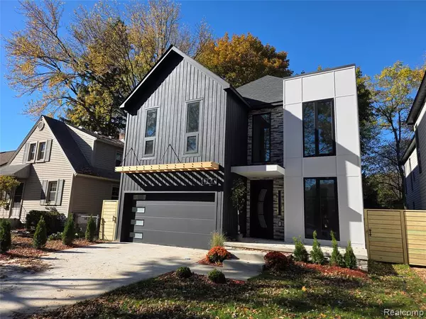 Royal Oak, MI 48073 4158,1833 N Washington Avenue