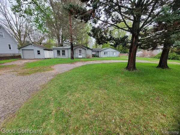 Shelby Twp, MI 48317,8558 Messmore Road