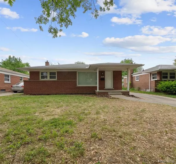 Dearborn Heights, MI 48127 1225,8356 GLENGARY Street