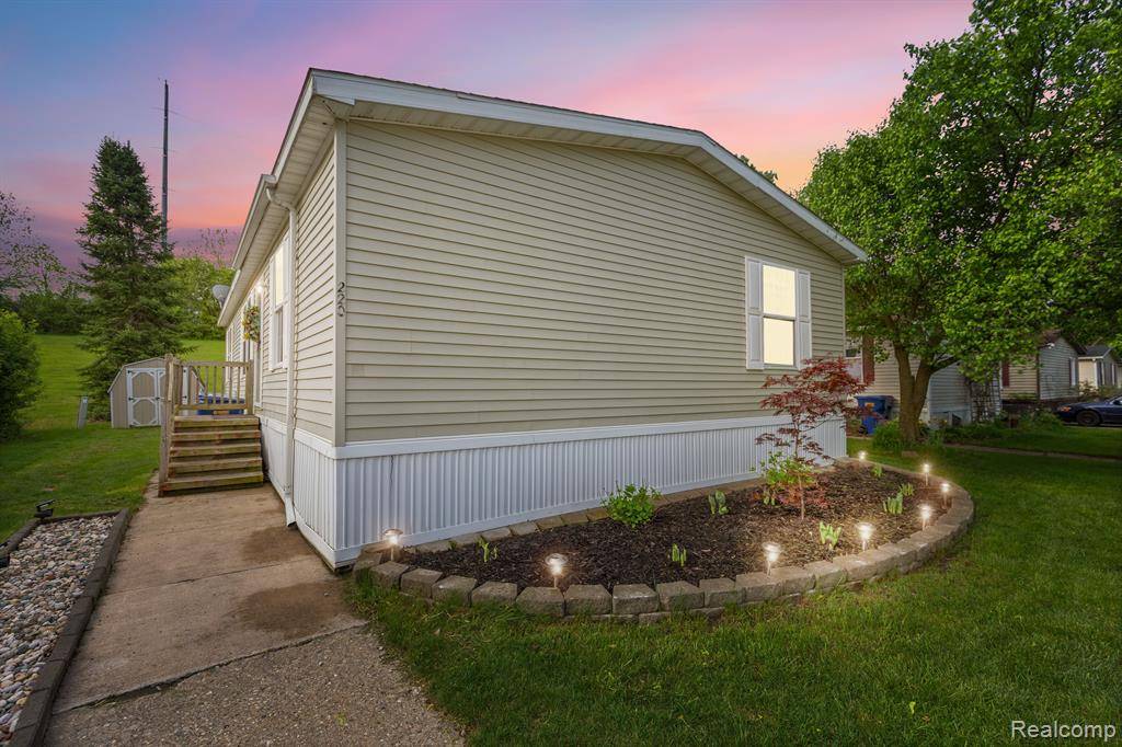 165 Lot 220 S OPDYKE Road, Auburn Hills, MI 48326 3183