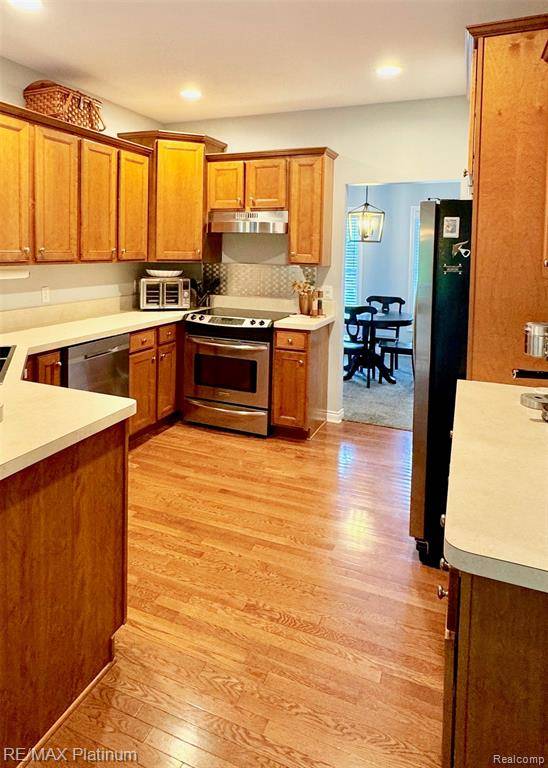 Howell, MI 48843 7894,4679 Stillmeadow Drive
