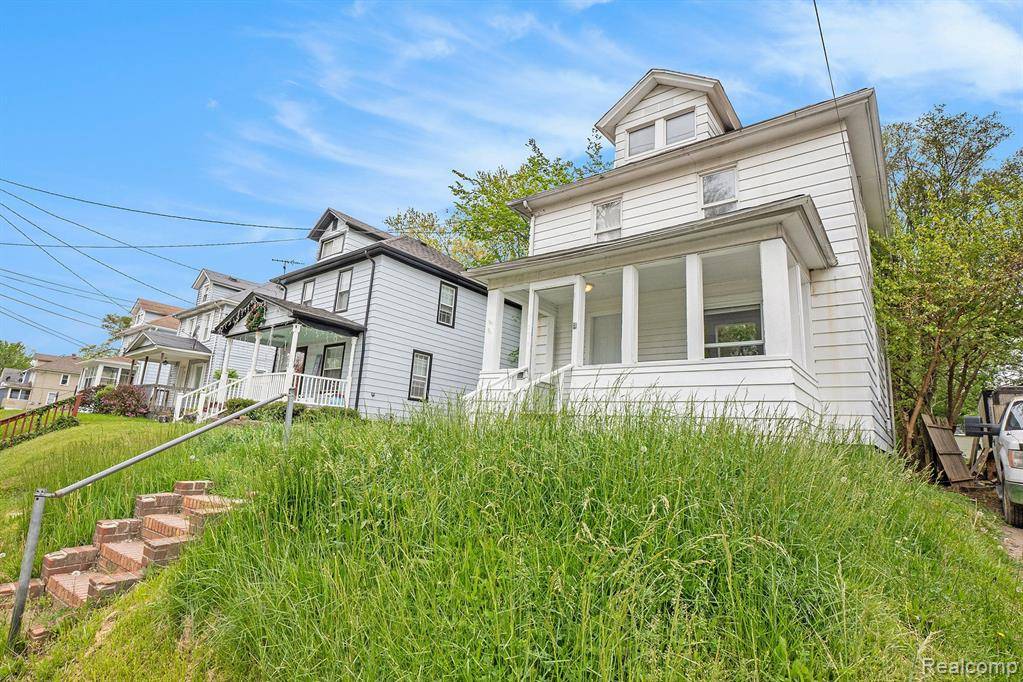 Pontiac, MI 48342 1243,54 HUDSON Avenue