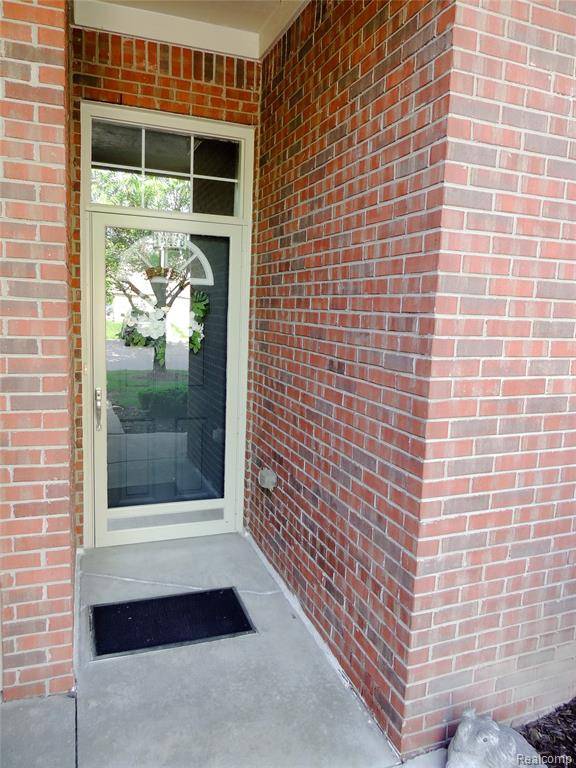 Sterling Heights, MI 48312 3429,14478 SHADYWOOD Drive