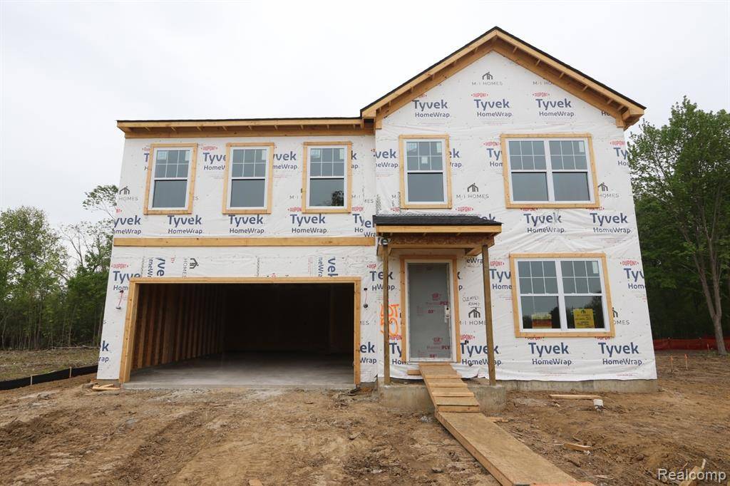 Grand Blanc, MI 48439,4328 Oak Street