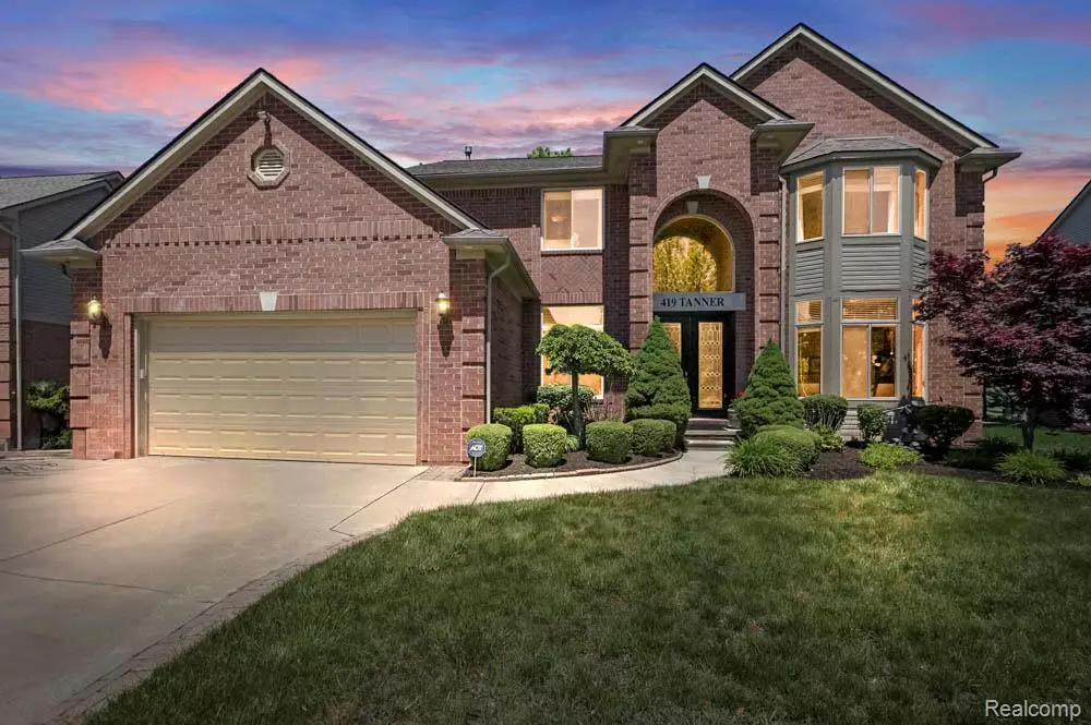 Troy, MI 48085 4714,419 Tanner Drive
