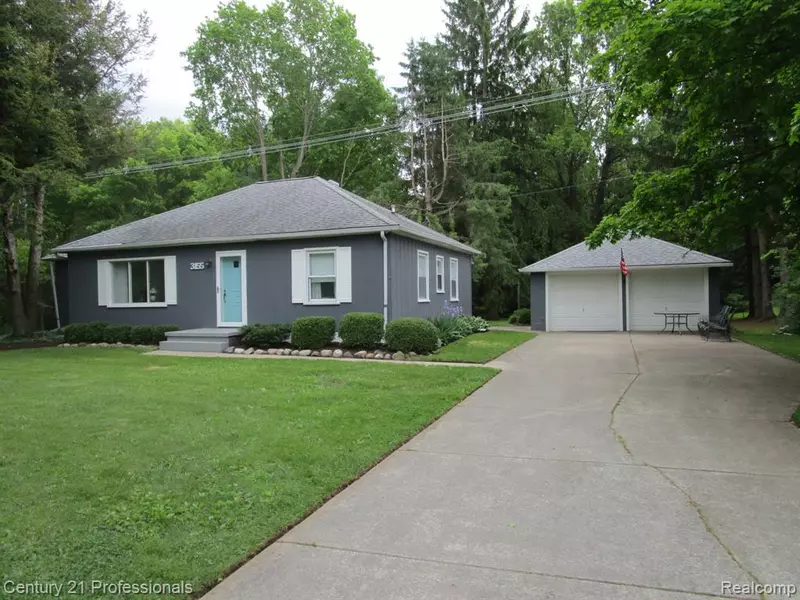 3155 Mason Road, Howell, MI 48843 8400