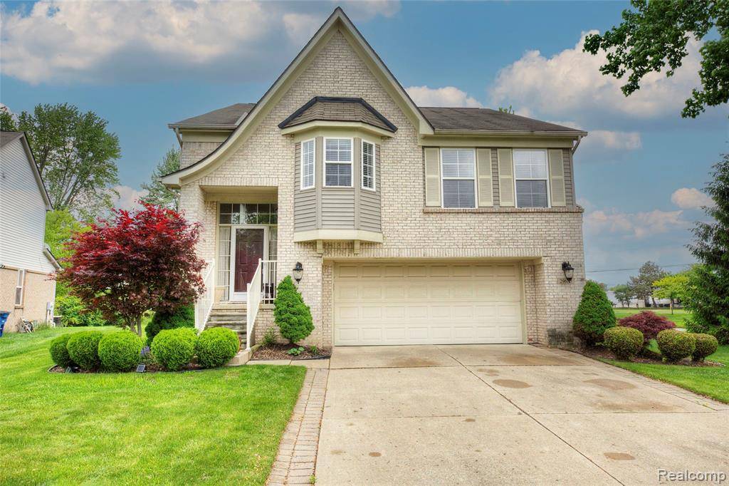 29685 Lacy Drive, Westland, MI 48186 7346