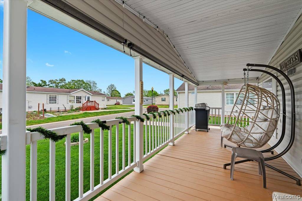 Northville, MI 48167 8698,4813 Othello Lane