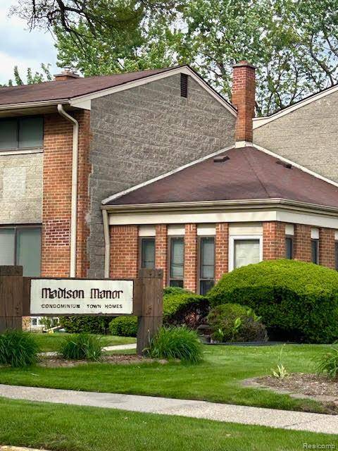 Madison Heights, MI 48071 2656,29070 Tessmer Court