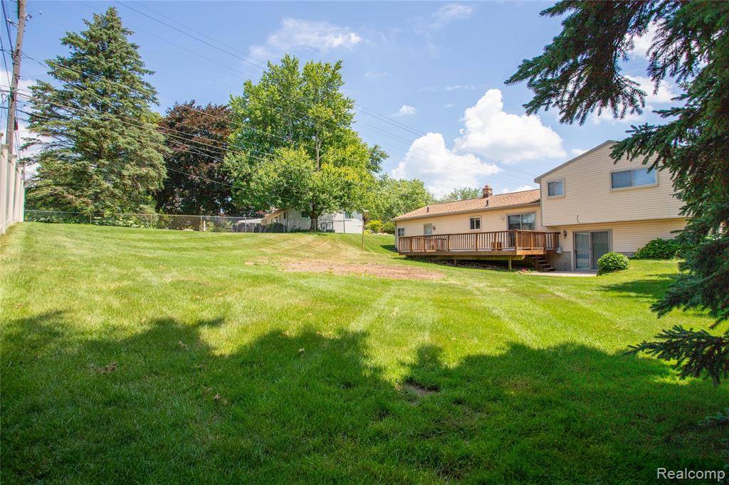 Oxford, MI 48371 4744,140 INDIAN KNOLLS Street