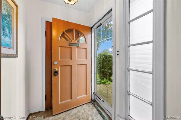 Dearborn, MI 48124 1602,23550 Fordson Drive