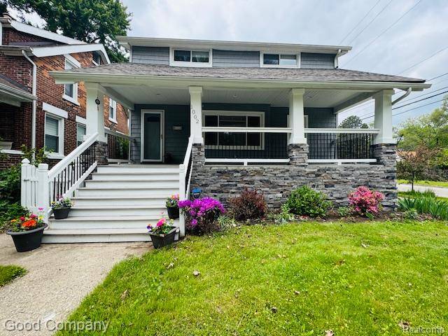 Royal Oak, MI 48067 3342,1002 Batavia Avenue