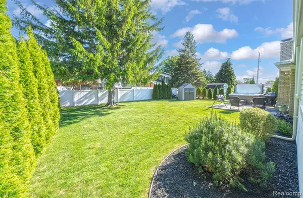 Sterling Heights, MI 48313 4424,15159 Congress Drive