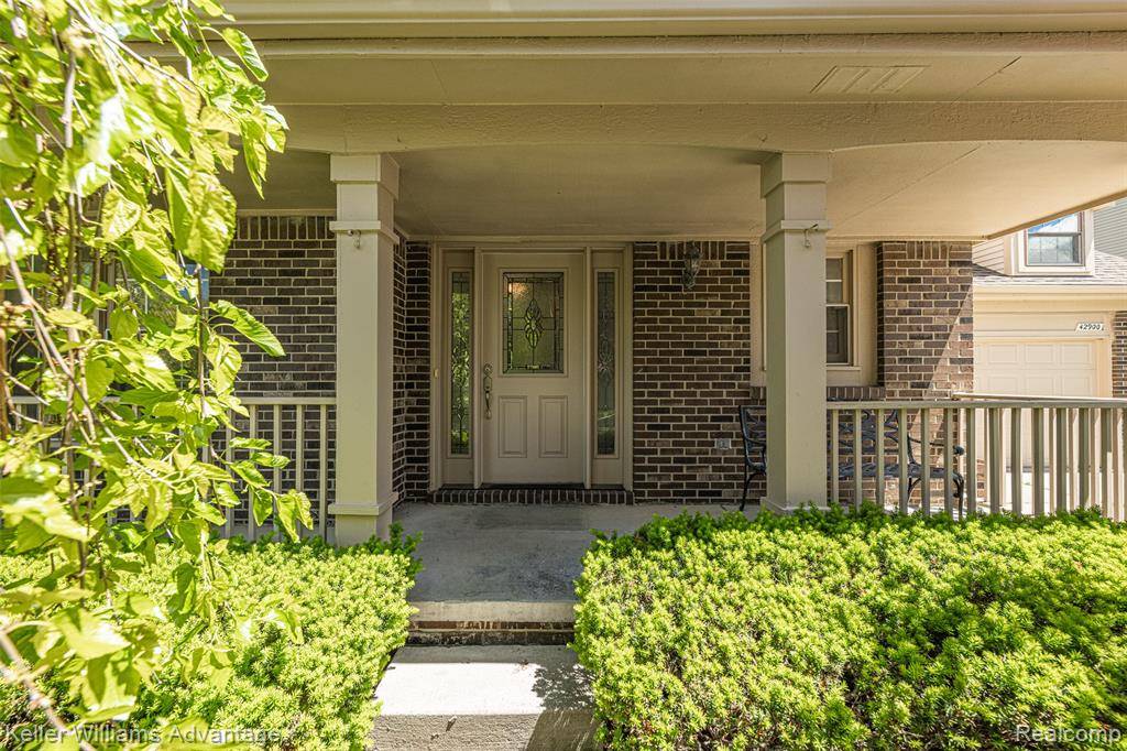 Novi, MI 48377 2710,42900 Ledgeview Drive