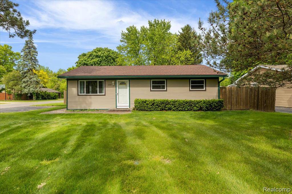 Rochester Hills, MI 48307 5619,3500 Emmons Avenue