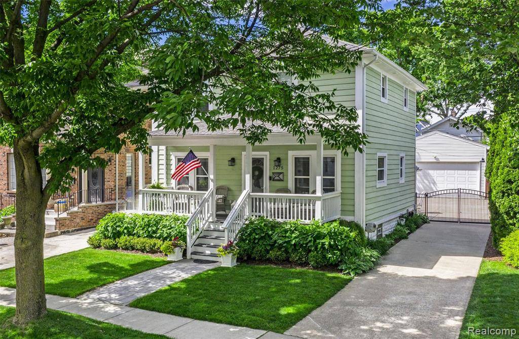 1275 SMITH Avenue, Birmingham, MI 48009 4704