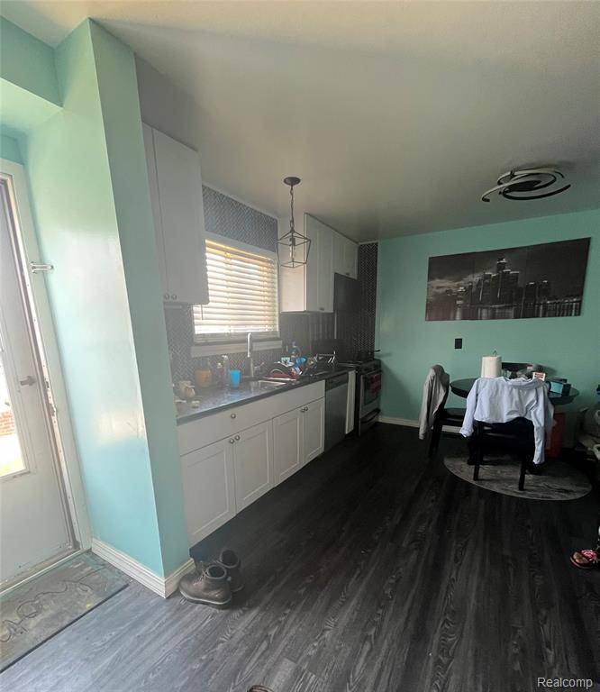 Roseville, MI 48066,20938 Hunt Drive