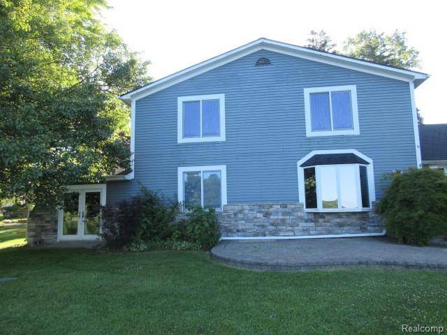 Clarkston, MI 48348 3832,4870 LAKEVIEW Boulevard
