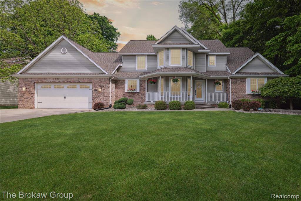 6387 Pinebrook Lane, Burton, MI 48509 1392