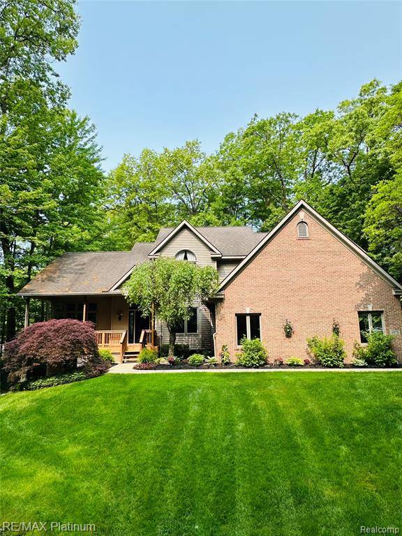 3873 HARTLAND HILLS DRIVE, Hartland, MI 48353 1111