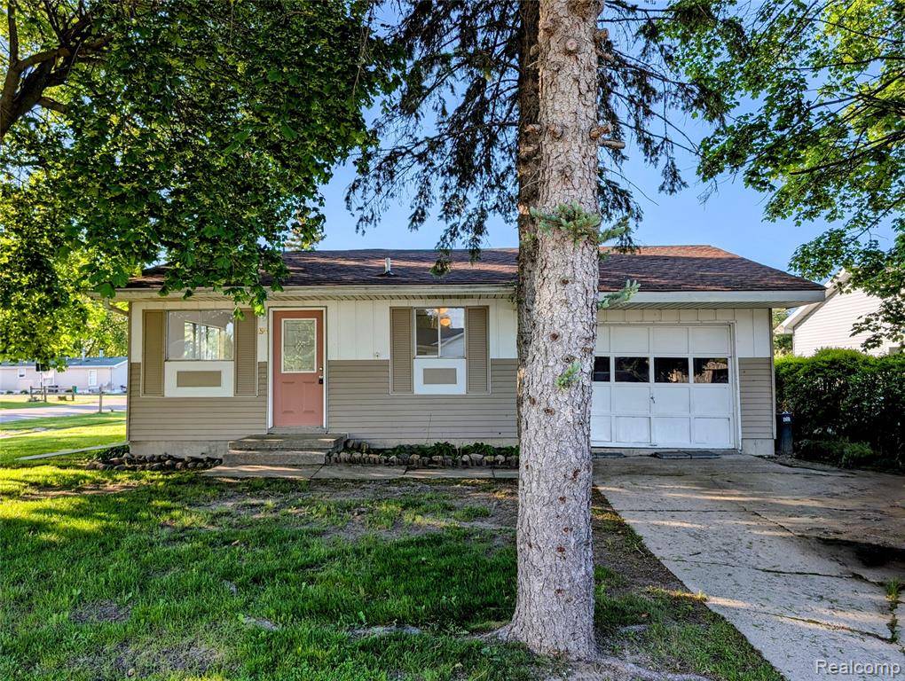 190 MAIN Street, Sebewaing, MI 48759 1337