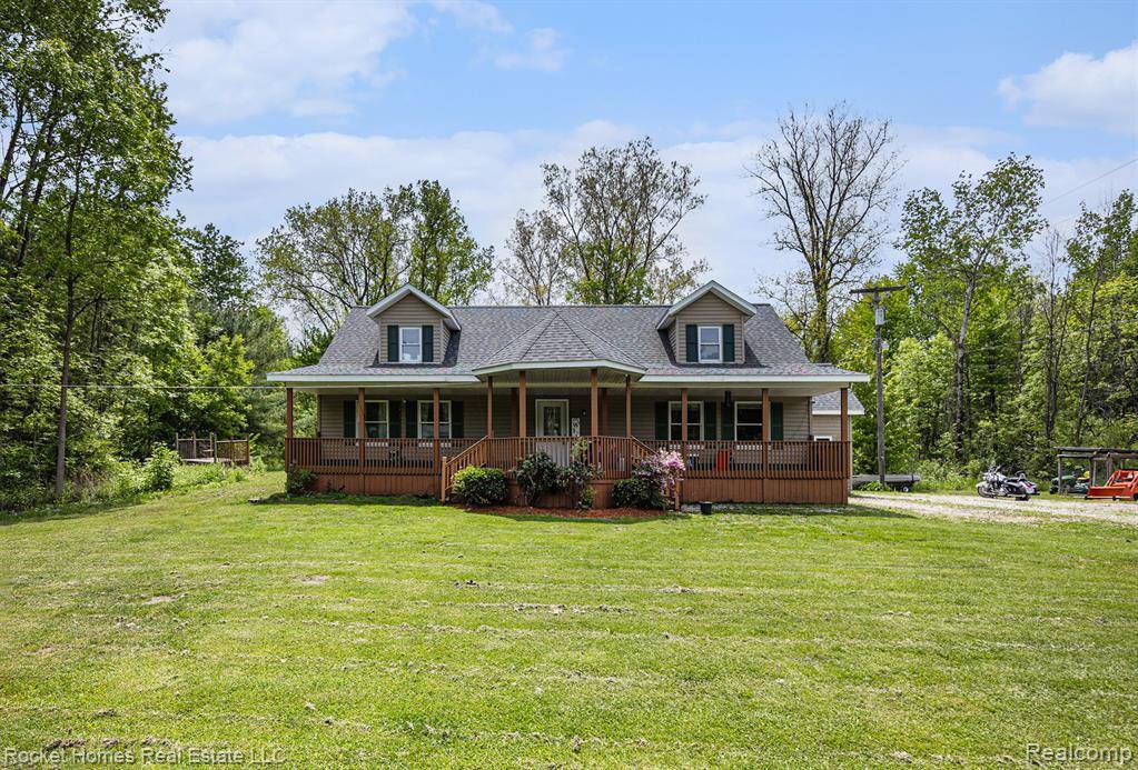 6621 DOVE Road, Kimball, MI 48074 2302
