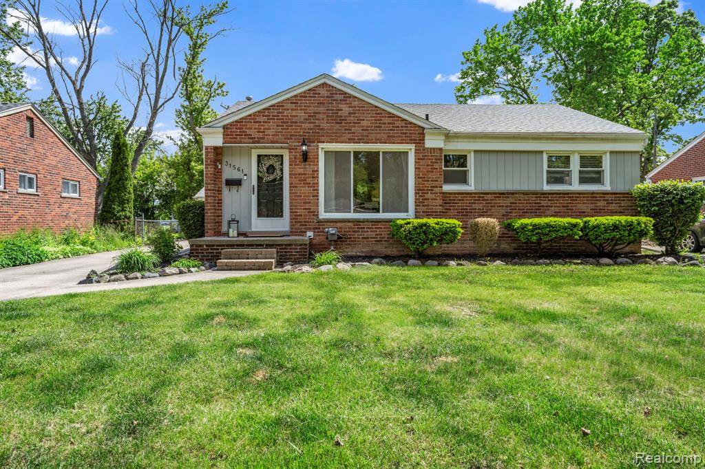31561 Lamar Drive, Farmington, MI 48336 2521
