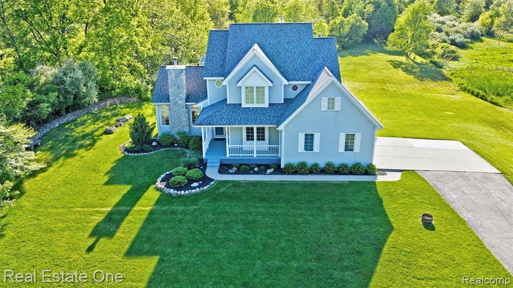 1572 S Hadley Road, Ortonville, MI 48462 9117
